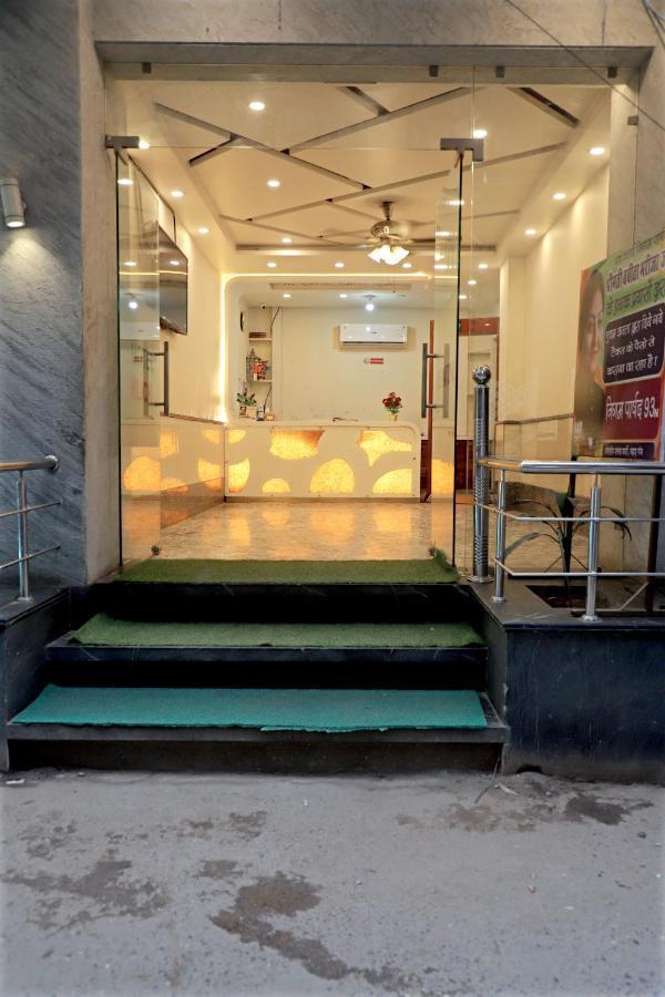 Hotel Klick International Neu-Delhi Exterior foto