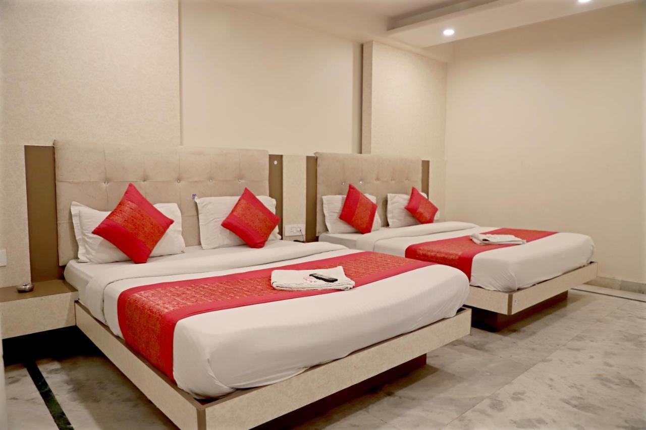 Hotel Klick International Neu-Delhi Exterior foto